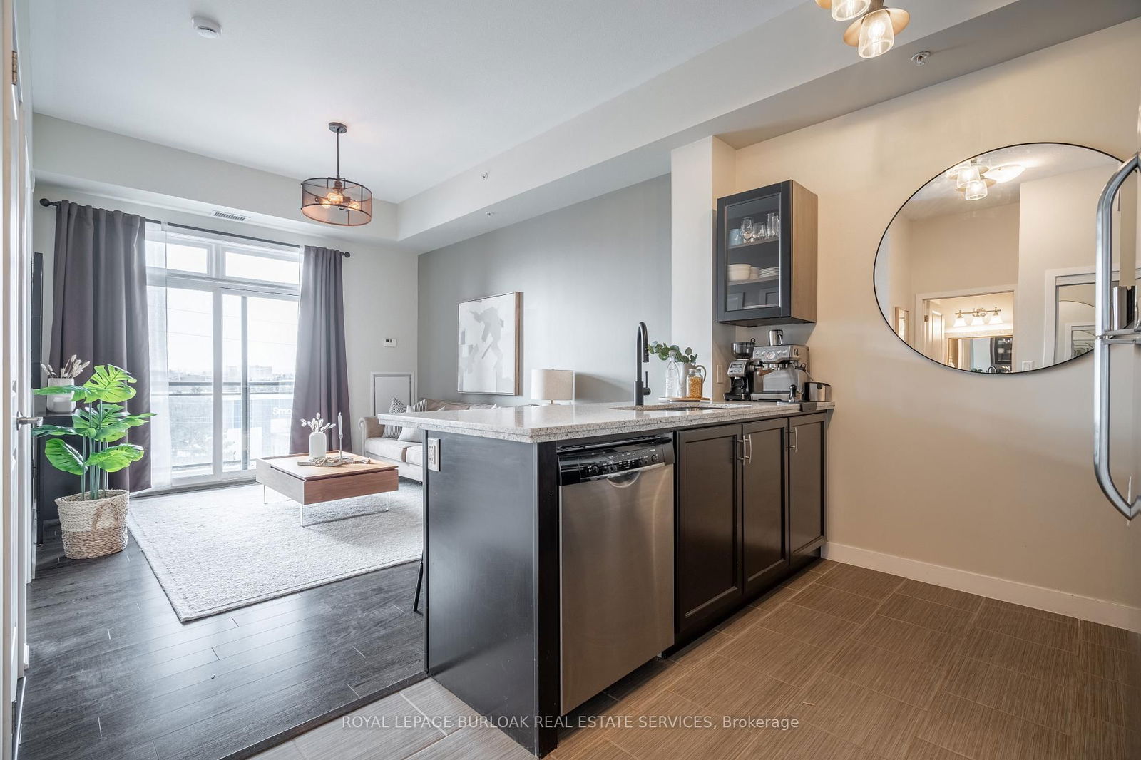 Condo for lease at 408-5020 Corporate Drive, Burlington, Uptown, L7L 0H7 - MLS: W12102984