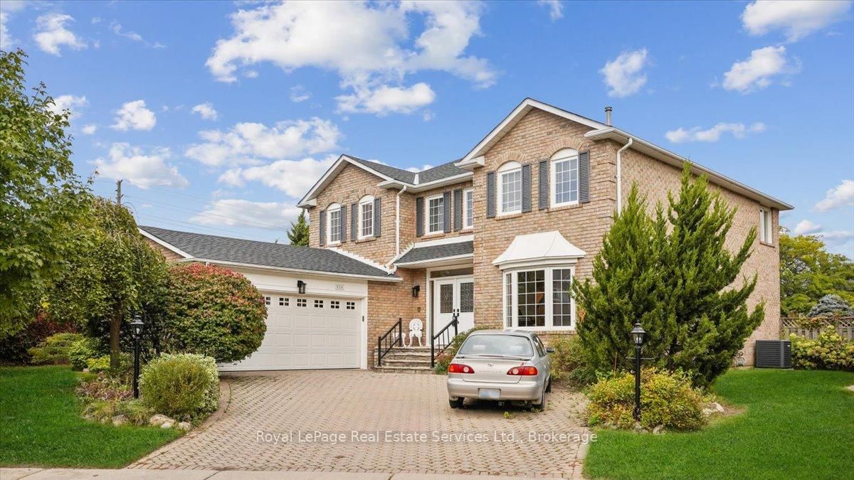 Detached House for sale at 524 Chillingham Crescent, Oakville, FD Ford, L6J 6N7 - MLS: W12102993