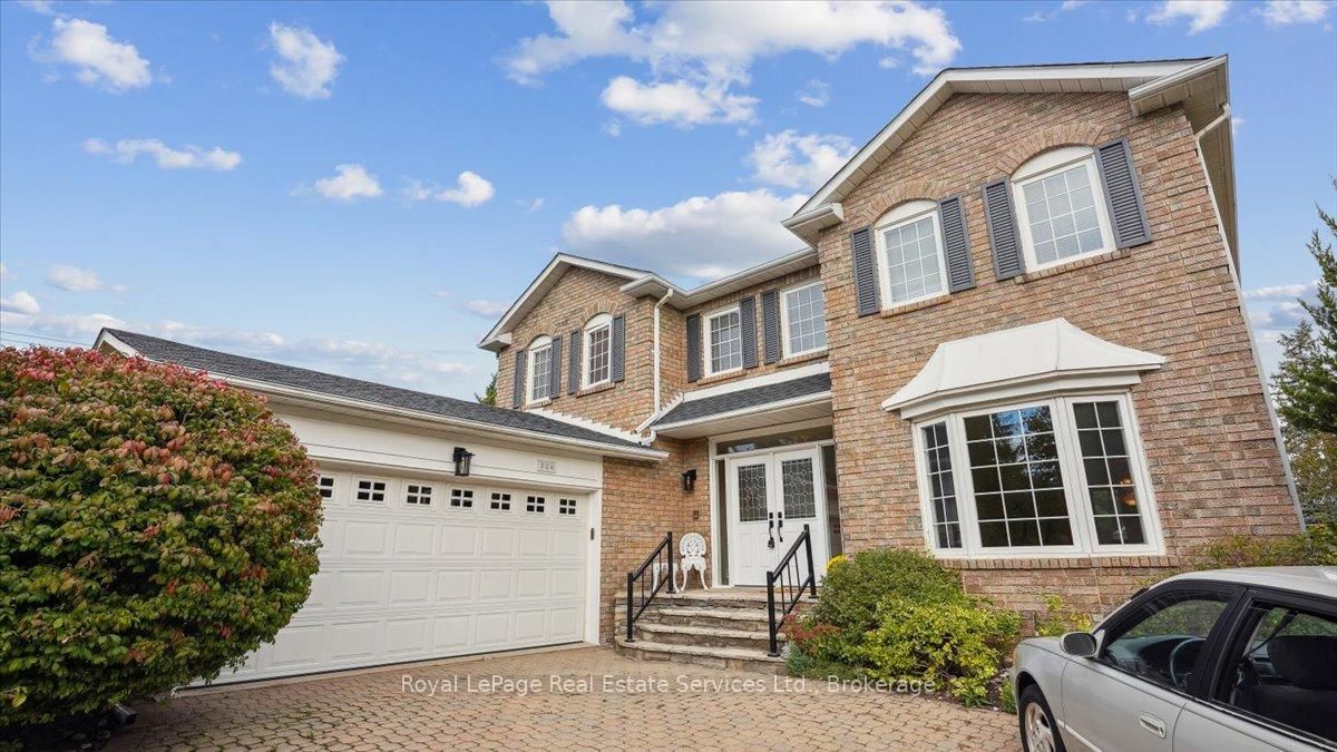 Detached House for sale at 524 Chillingham Crescent, Oakville, FD Ford, L6J 6N7 - MLS: W12102993