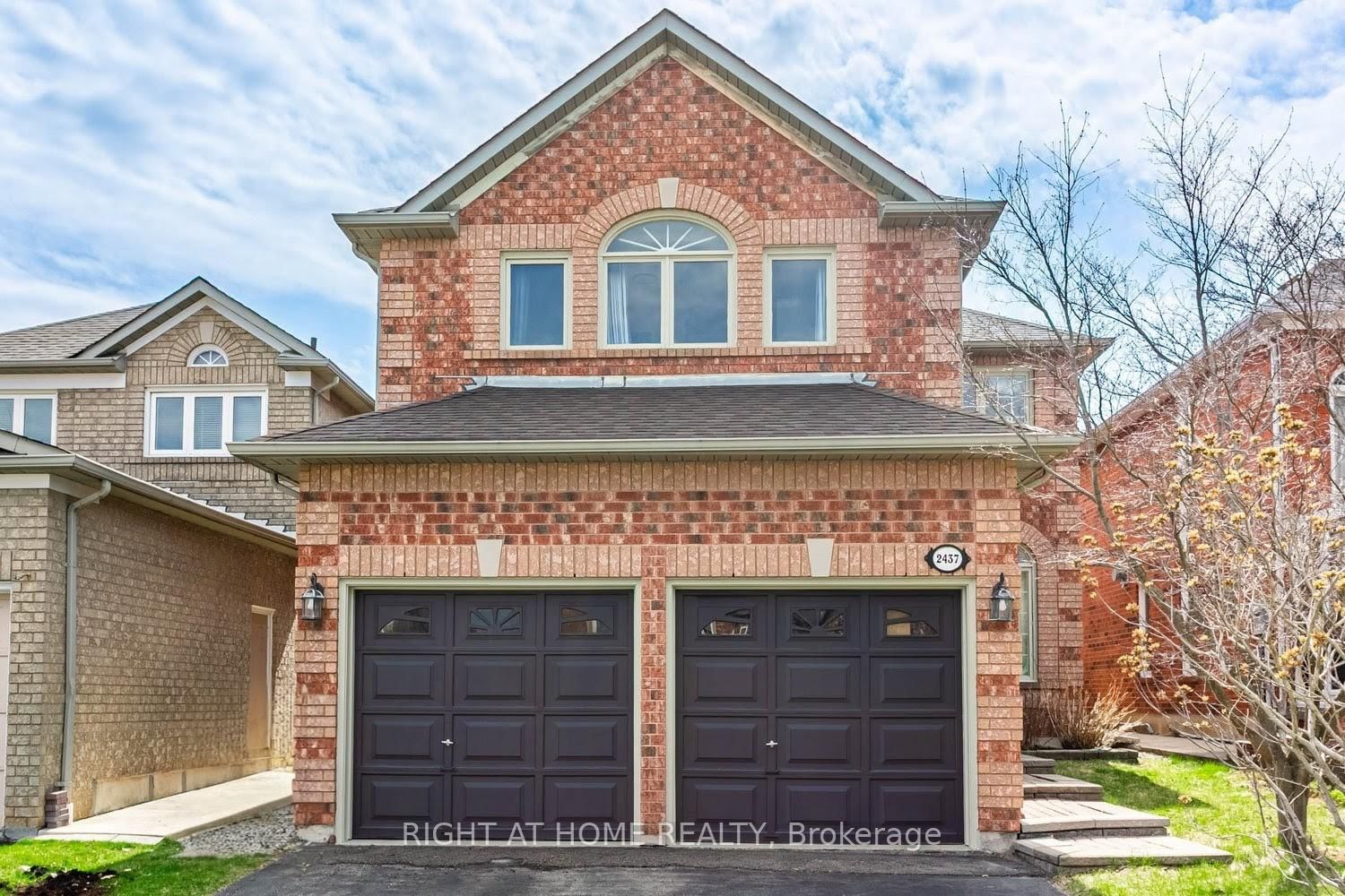 Detached House for sale at 2437 Yorktown Circle, Mississauga, Central Erin Mills, L5M 5Y1 - MLS: W12103051