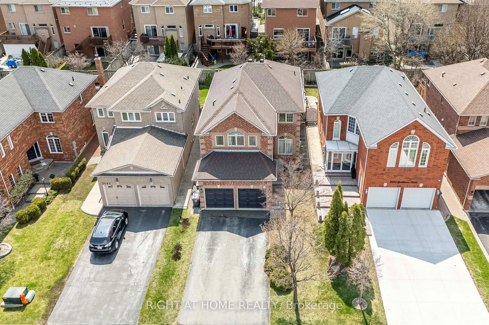 Detached House for sale at 2437 Yorktown Circle, Mississauga, Central Erin Mills, L5M 5Y1 - MLS: W12103051