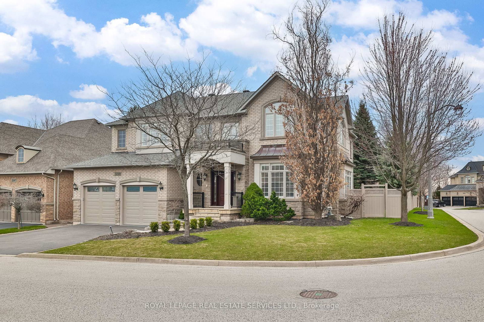 Detached House leased at 3239 Ribble Crescent, Oakville, BC Bronte Creek, L6M 0B1 - MLS: W12103052