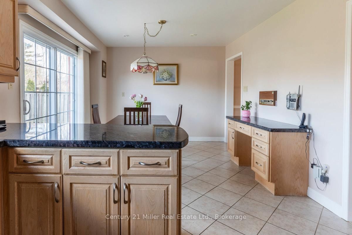 Listing Image 16