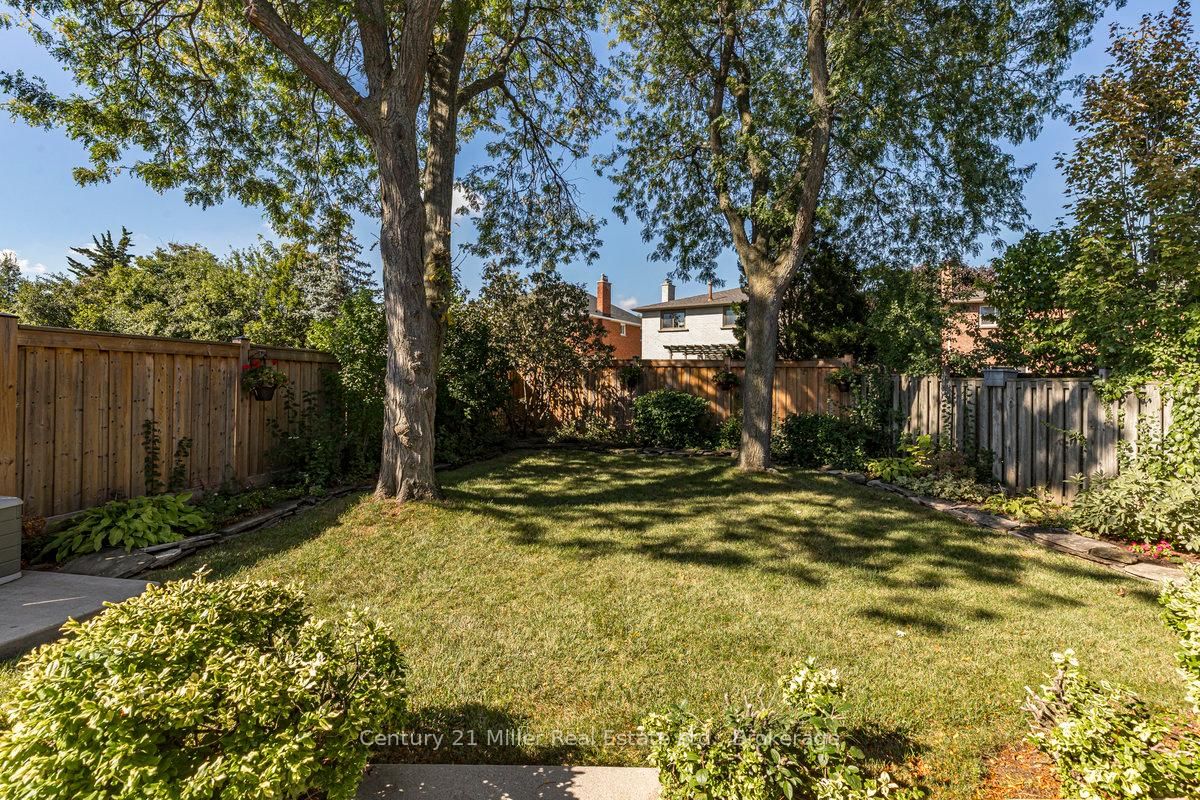 Listing Image 44