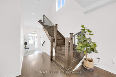 58 Humbershed Cres, Caledon - Bolton West image-0-4