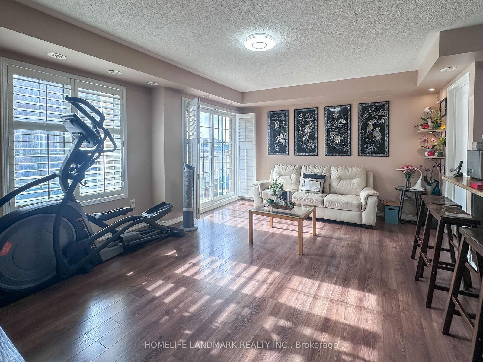 Townhouse for lease at 4-157 Isaac Devins Boulevard, Toronto, Humberlea-Pelmo Park W5, M9M 0C5 - MLS: W12103160