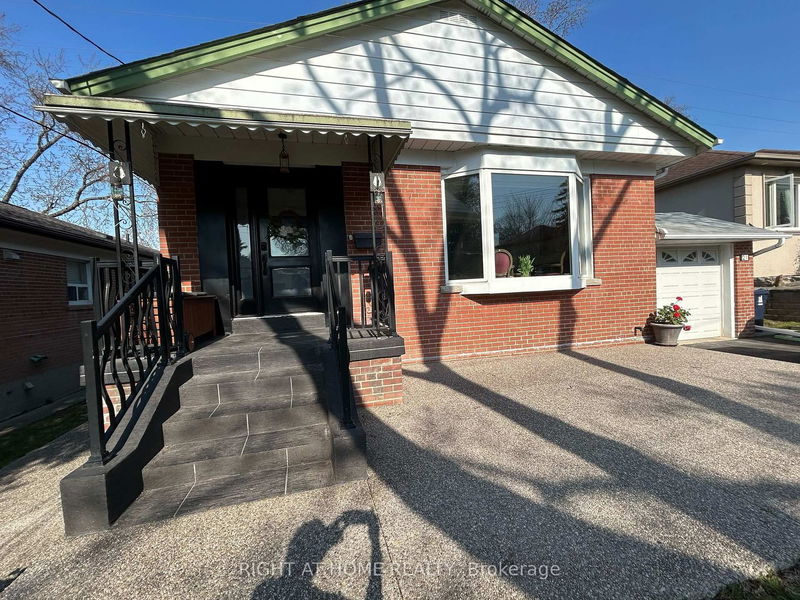 home for lease on 21 Shadowbrook Drive
