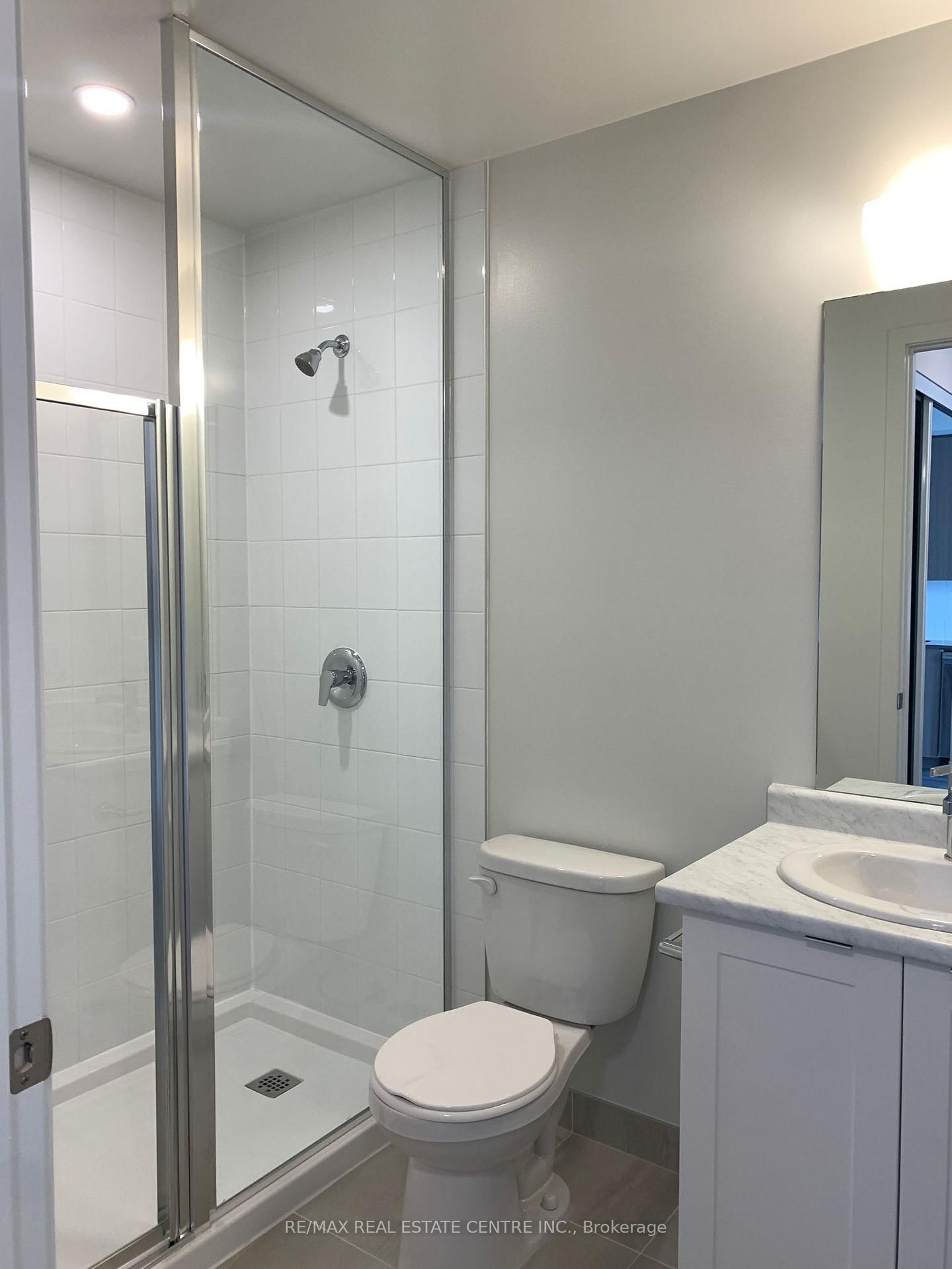 Condo for lease at 209-58 Sky Harbour Drive, Brampton, Bram West, L6Y 6J1 - MLS: W12103406
