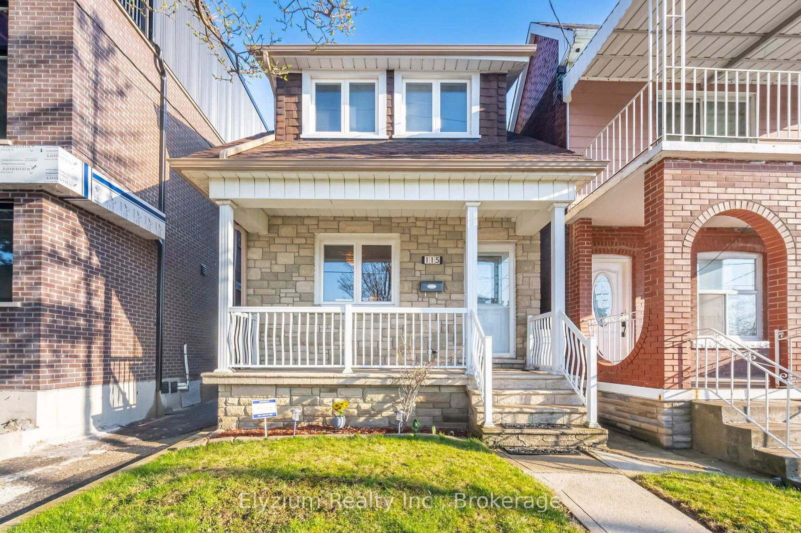 Detached House for sale at 115 Hatherley Road, Toronto, Caledonia-Fairbank, M6E 1W4 - MLS: W12103407
