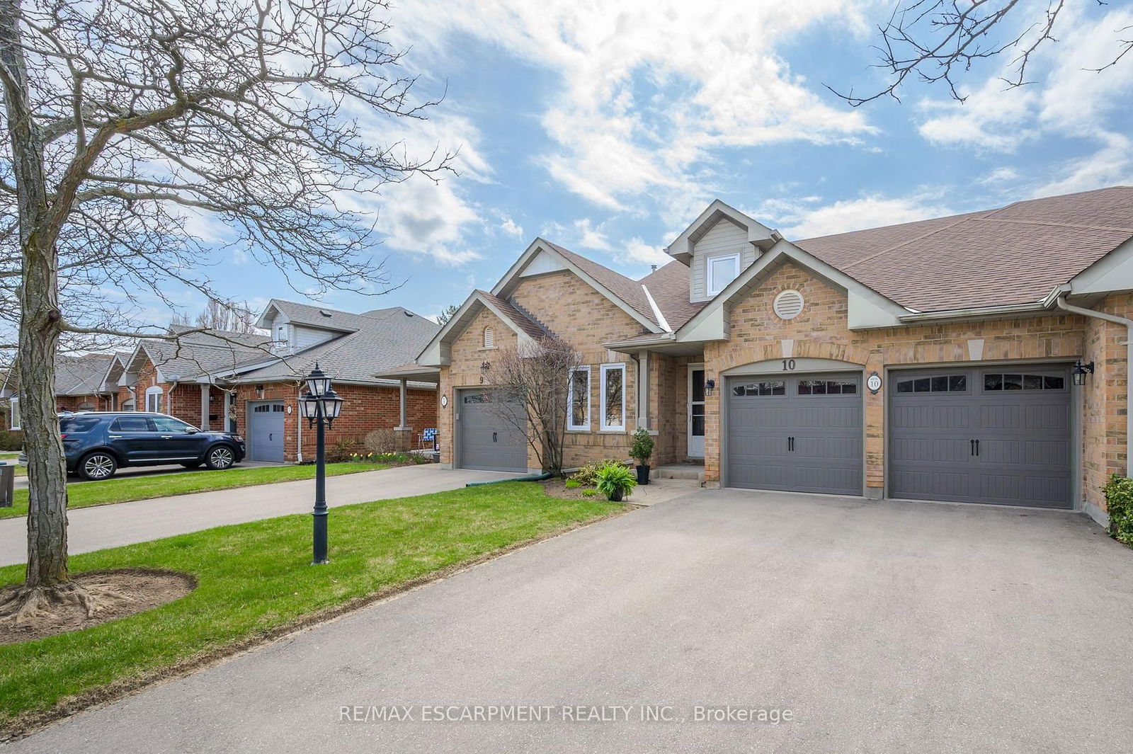 Townhouse for sale at 10-4275 Millcroft Park Drive, Burlington, Rose, L7M 4L9 - MLS: W12103424