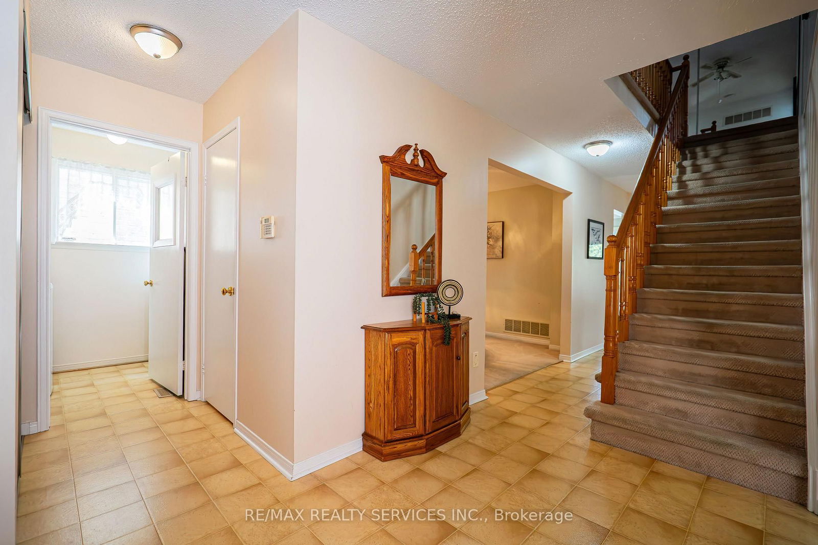 Detached House for sale at 18 Nuttall Street, Brampton, Westgate, L6S 4W3 - MLS: W12103579