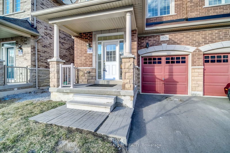 home for lease on 5529 Meadowcrest Avenue