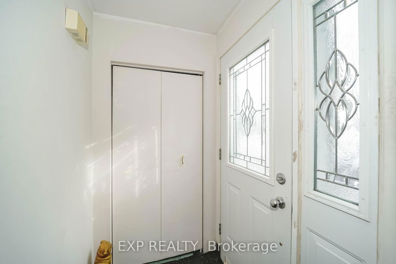 Room2