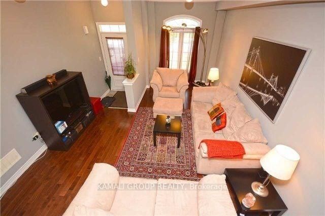 Townhouse for lease at 346 Duncan Lane, Milton, SC Scott, L9T 7A4 - MLS: W12103847