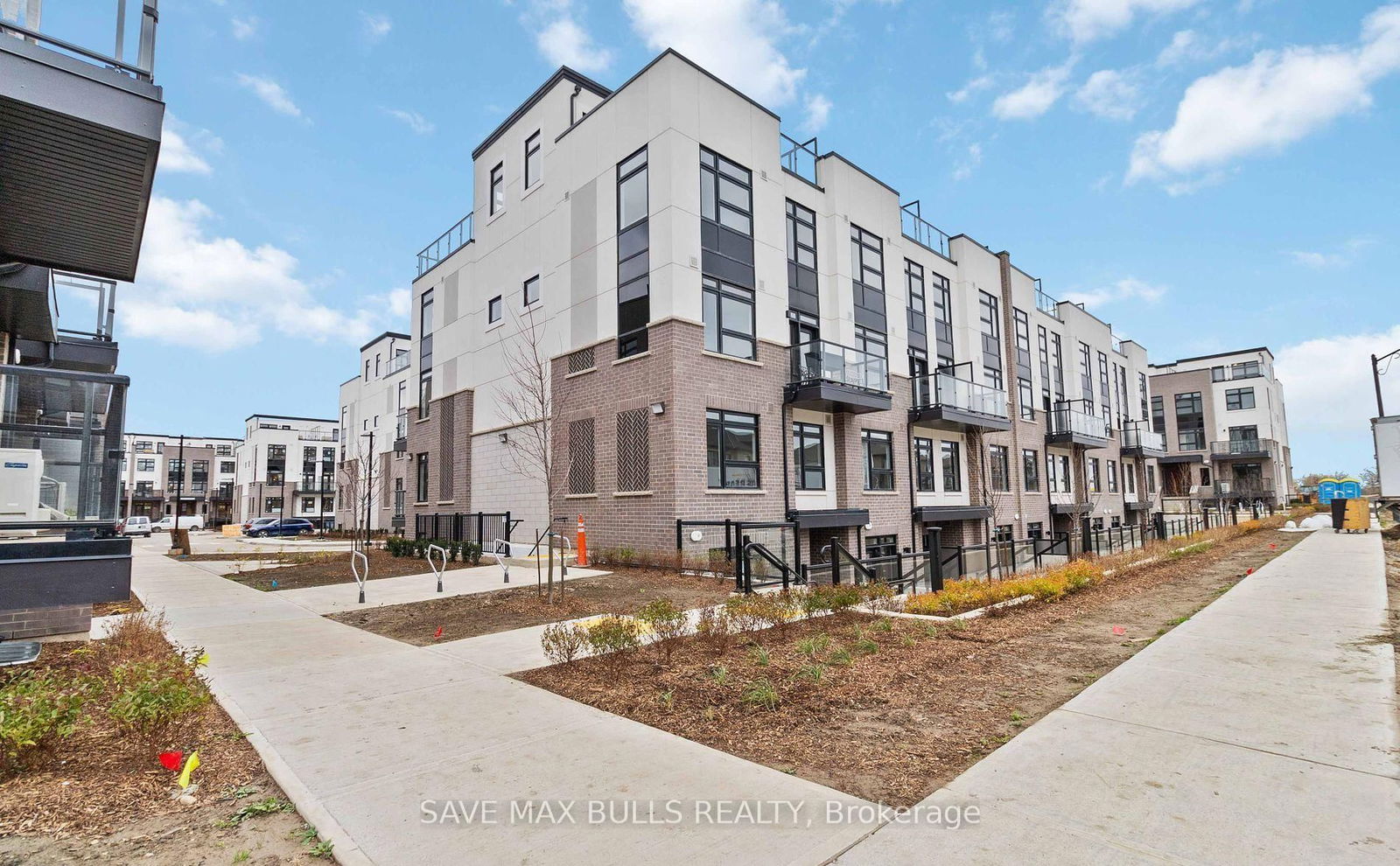 Townhouse for lease at 119-1589 Rose Way, Milton, CB Cobban, L9E 1N4 - MLS: W12103981