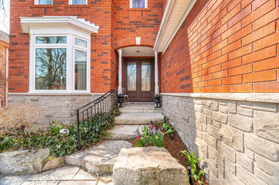 2097 ARBOURVIEW Dr, Oakville - Westmount image-0-1