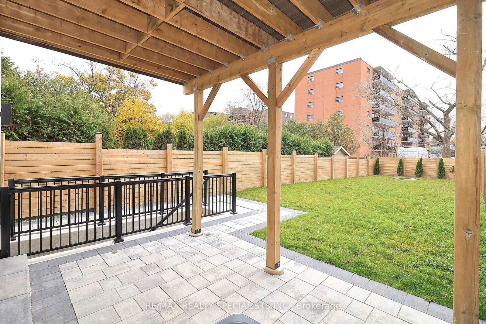 Semi-Detached House for sale at 1046 ROOSEVELT Road, Mississauga, Lakeview, L5G 3Y8 - MLS: W12104108