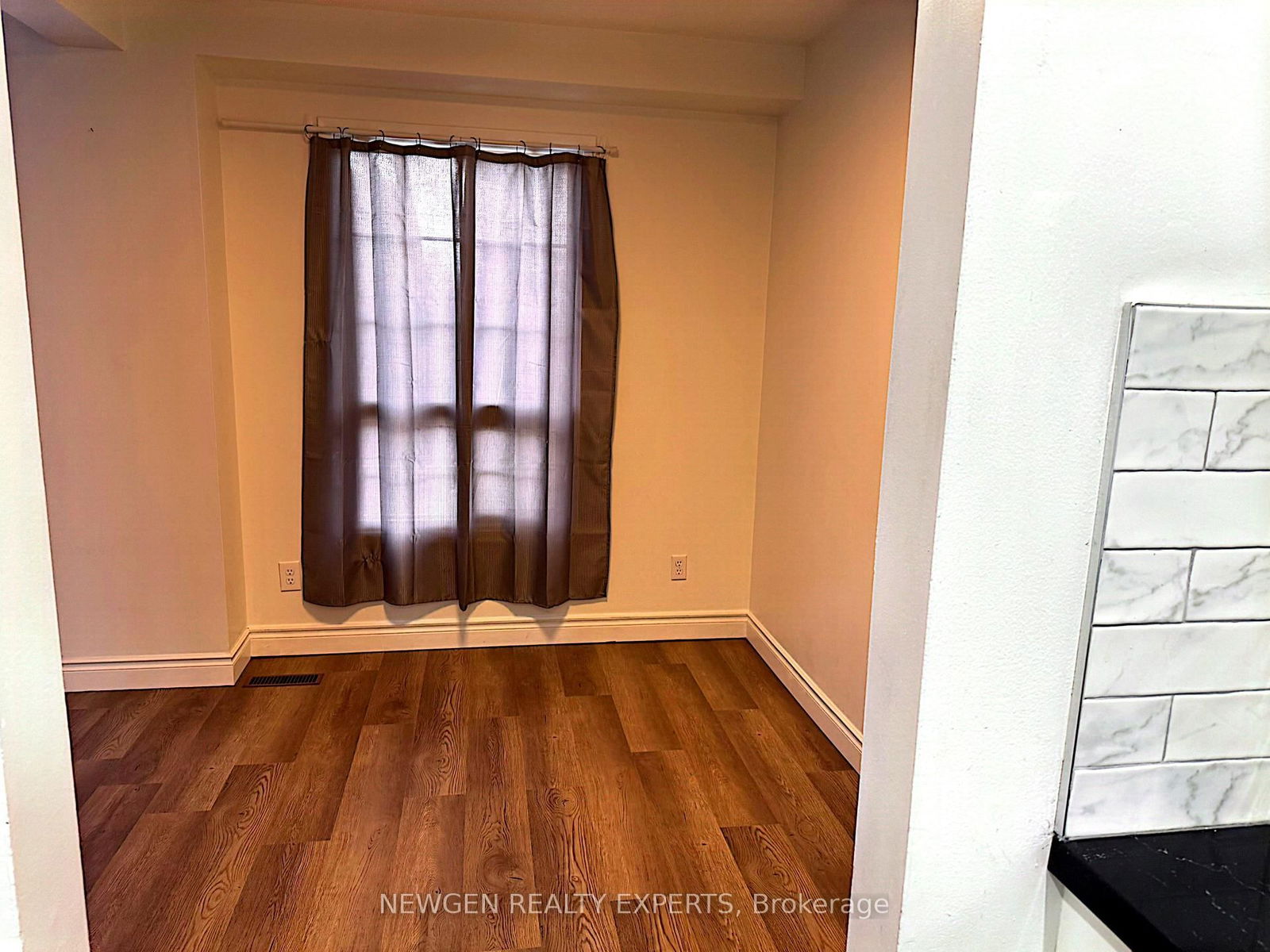 Detached House for lease at 48 Weybridge Trail, Brampton, Madoc, L6V 3Y3 - MLS: W12104195