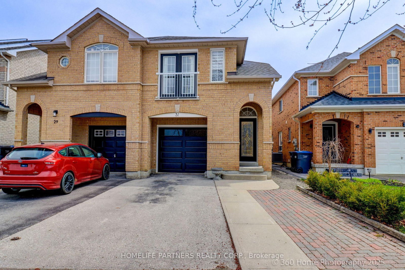 Semi-Detached House for sale at 31 Knoll Haven Circle, Caledon, Bolton North, L7E 2V5 - MLS: W12104219