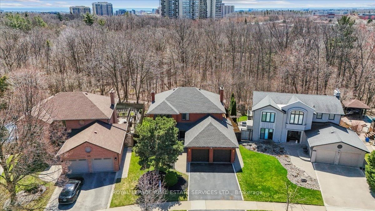 Detached House for sale at 1379 Golden Meadow Trail, Oakville, FA Falgarwood, L6H 3H1 - MLS: W12104258
