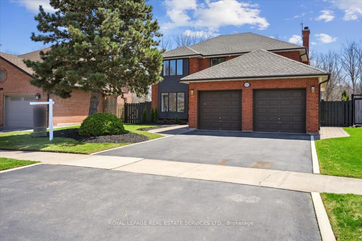 Detached House for sale at 1379 Golden Meadow Trail, Oakville, FA Falgarwood, L6H 3H1 - MLS: W12104258