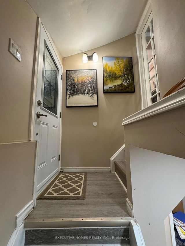 3382 Bertrand Road
