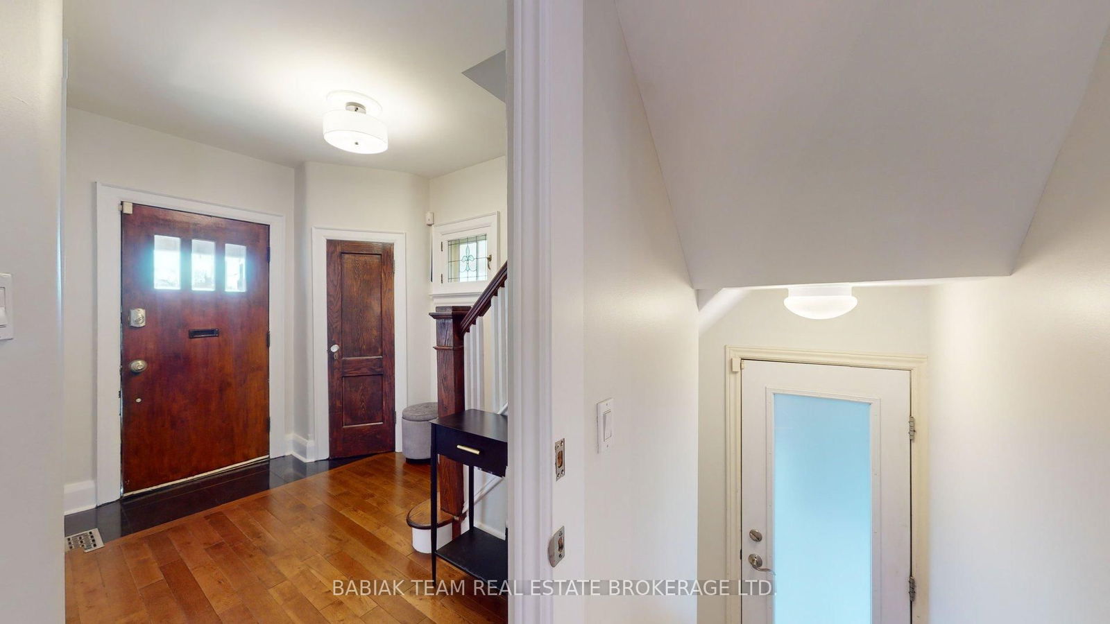 Detached House leased at 28 Glendonwynne Road, Toronto, High Park North, M6P 3E4 - MLS: W12104351