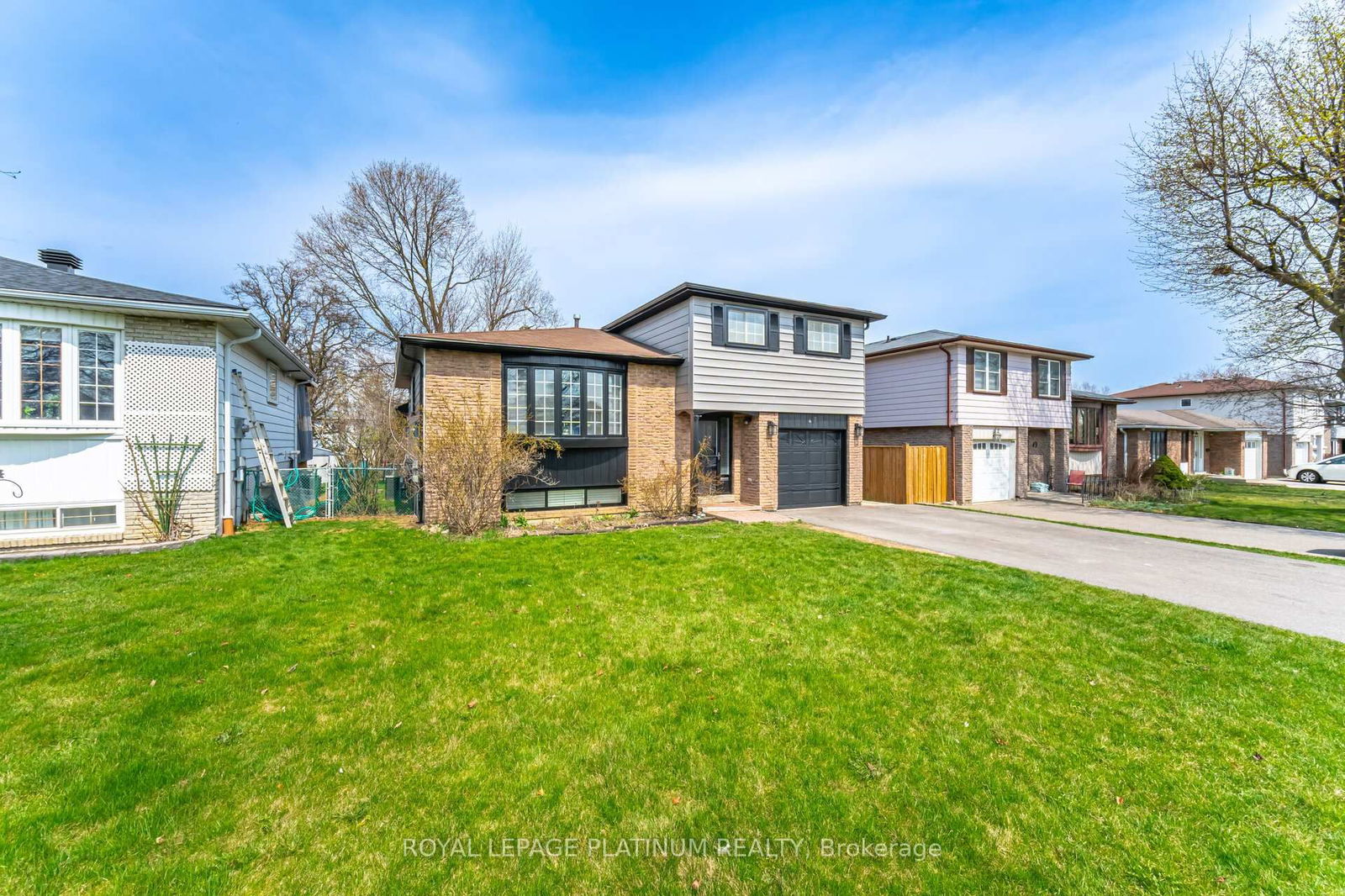 Detached House for sale at 67 Geneva Crescent, Brampton, Northgate, L6S 1K7 - MLS: W12104413