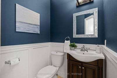 15094 Danby Rd, Halton Hills - Georgetown image-0-4