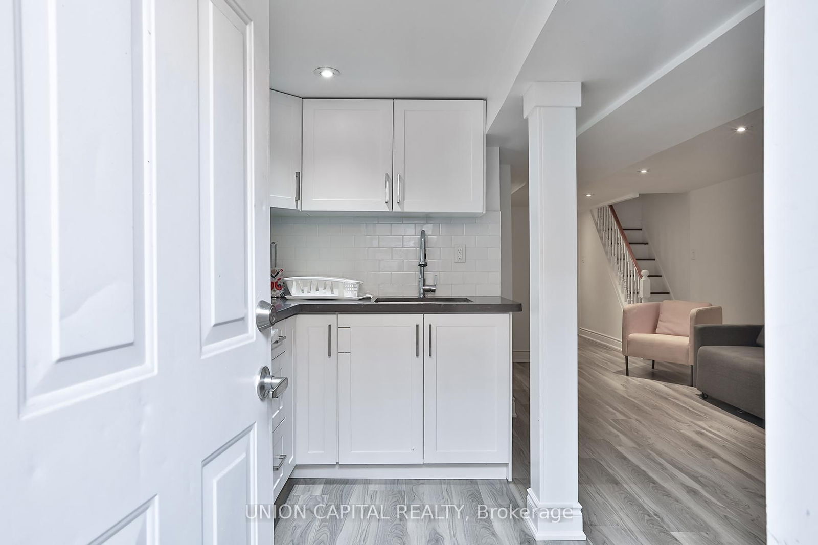 Detached House for lease at BSMT-8 Seneca Avenue, Toronto, Rockcliffe-Smythe, M6N 2G6 - MLS: W12104505
