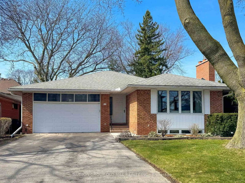 home for sale on 12 Hampshire Heights