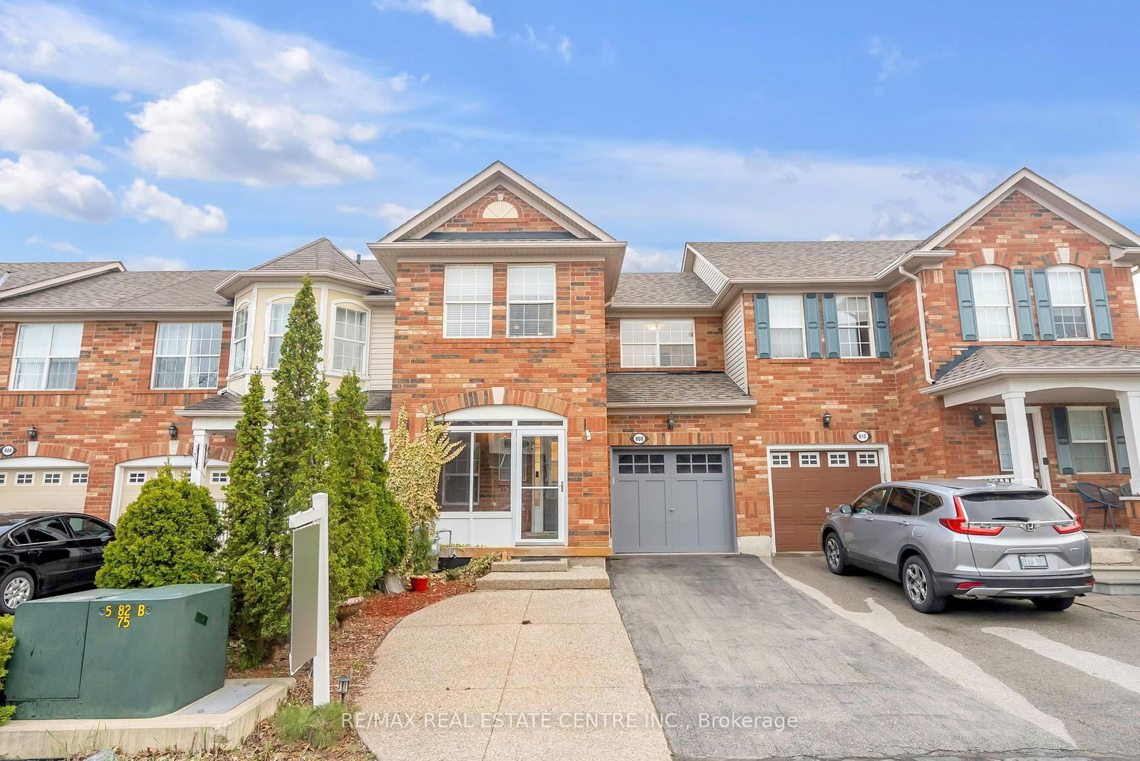 Townhouse for sale at 808 Mckay Crescent, Milton, BE Beaty, L9T 6L2 - MLS: W12104572