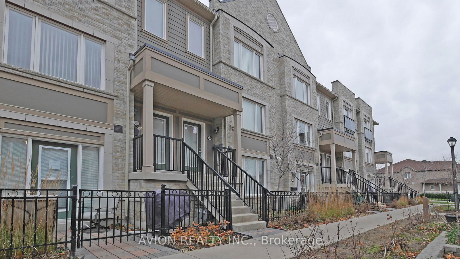 Townhouse for lease at 41-2891 Rio Court, Mississauga, Central Erin Mills, L5M 0S4 - MLS: W12104593