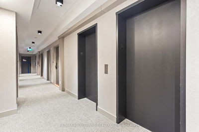 Unit 618 — 335 Wheat Boom Dr, Oakville - Joshua Meadows image-0-2