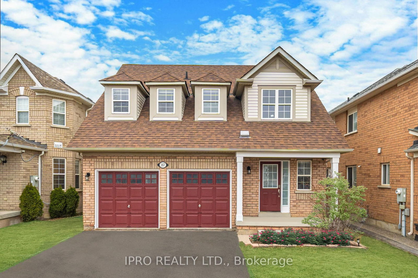 Detached House for lease at 357 Edenbrook Hill, Brampton, Fletcher's Meadow, L7N 2N4 - MLS: W12104776