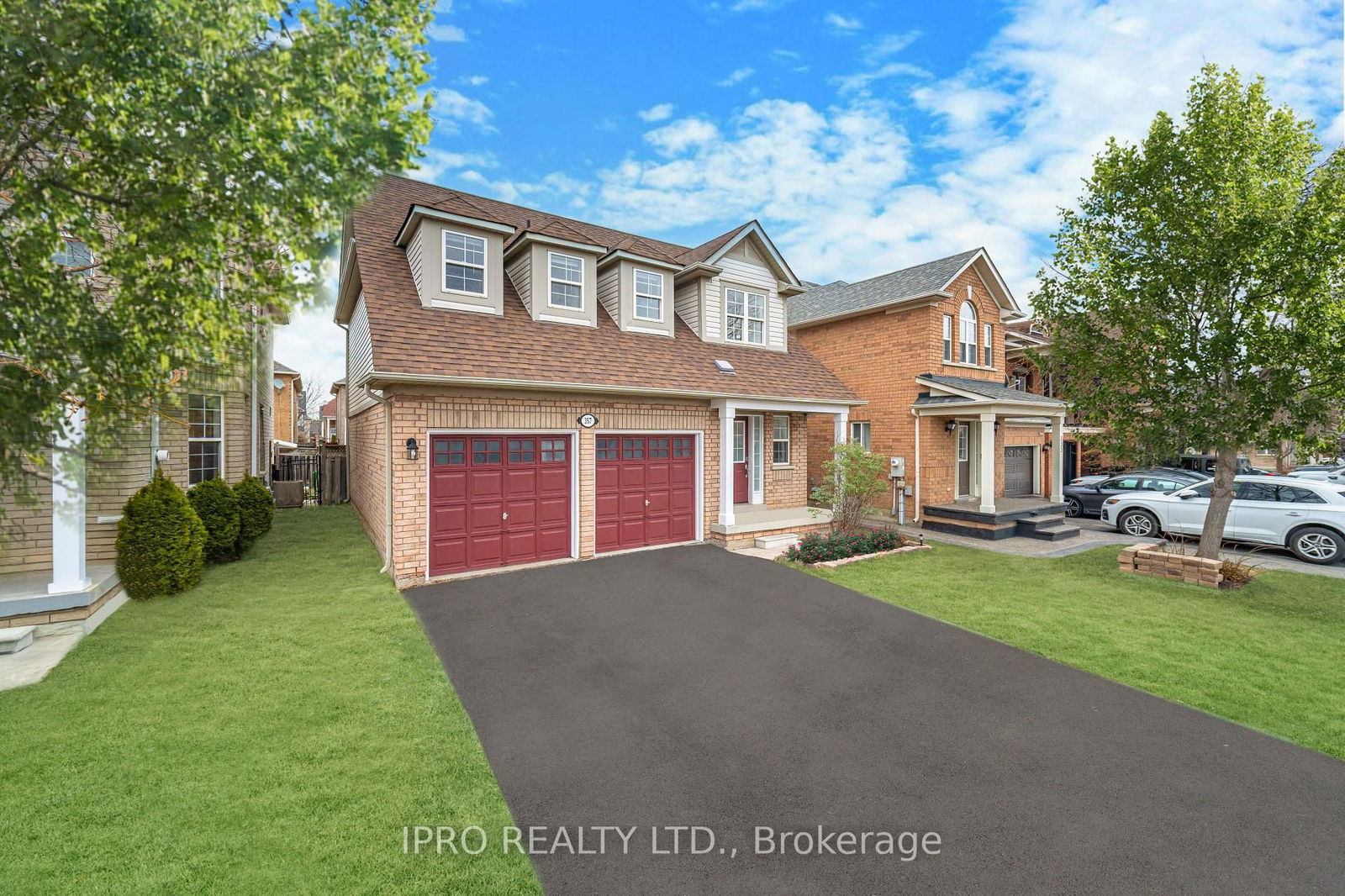 Detached House for lease at 357 Edenbrook Hill, Brampton, Fletcher's Meadow, L7N 2N4 - MLS: W12104776