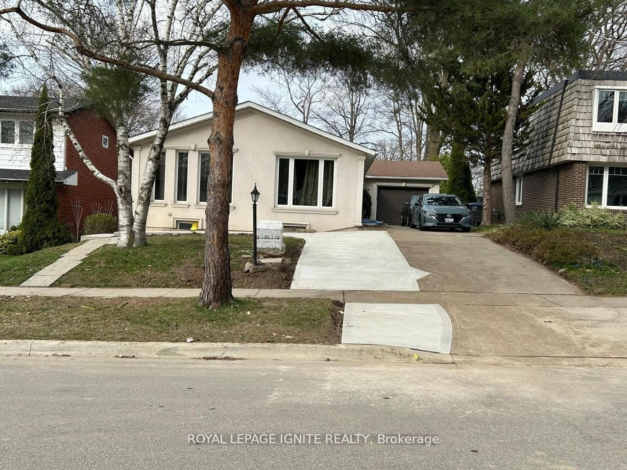 Detached House leased at Bsmt-3577 Gallager Drive, Mississauga, Erindale, L5C 2N2 - MLS: W12104784