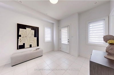 Unit 35 — 280 Melody Common, Oakville - River Oaks image-0-4