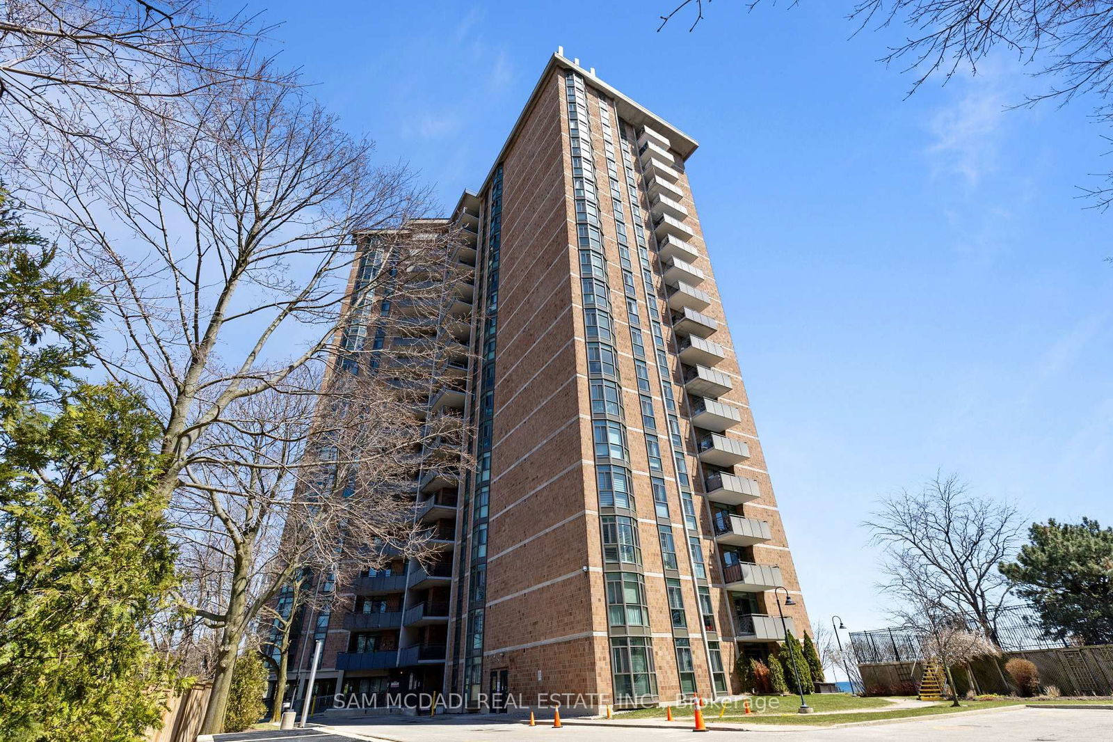Condo for sale at 908-5250 Lakeshore Road, Burlington, Appleby, L7L 5L2 - MLS: W12104878