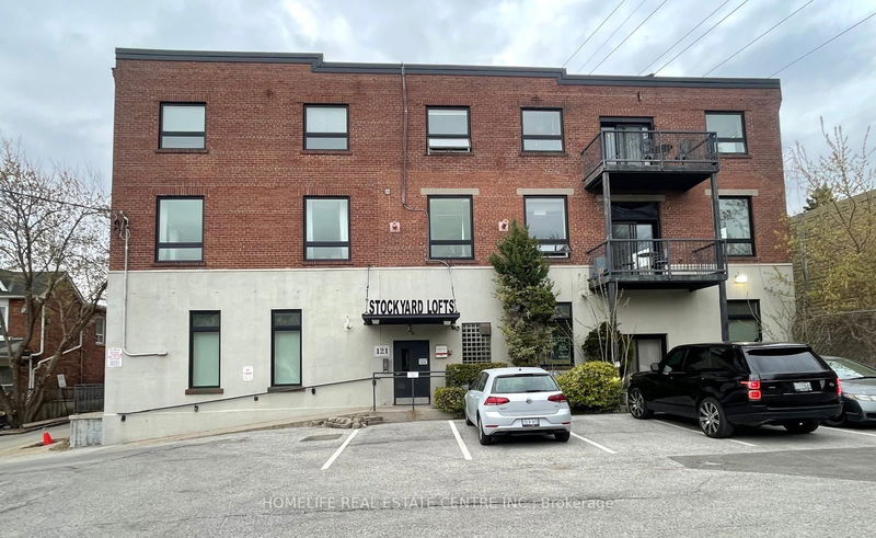 Unit 1 — 121 Prescott Ave, Toronto - Weston-Pellam Park image-0-0