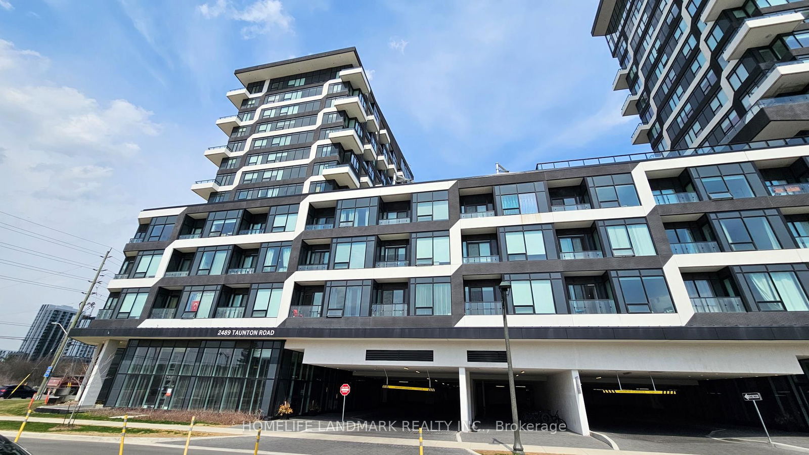Condo for sale at 357-2489 Taunton Road, Oakville, RO River Oaks, L6H 3R9 - MLS: W12105327
