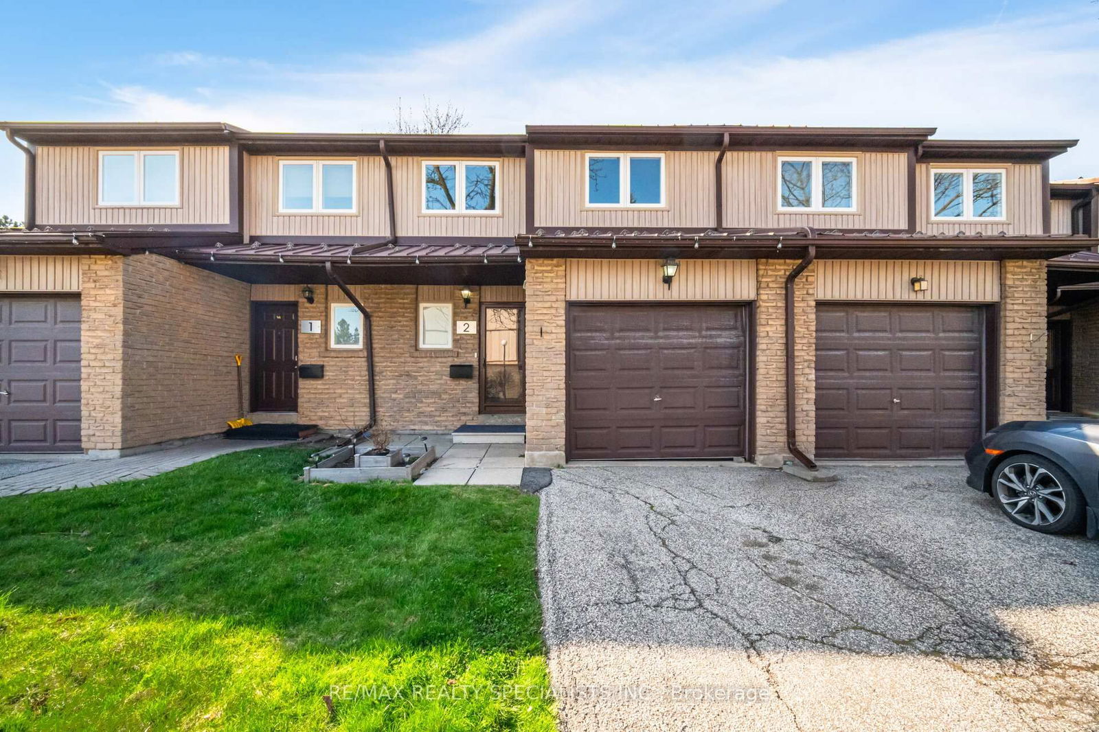 Townhouse for sale at 2-6449 Glen Erin Drive, Mississauga, Meadowvale, L5N 2T2 - MLS: W12105421
