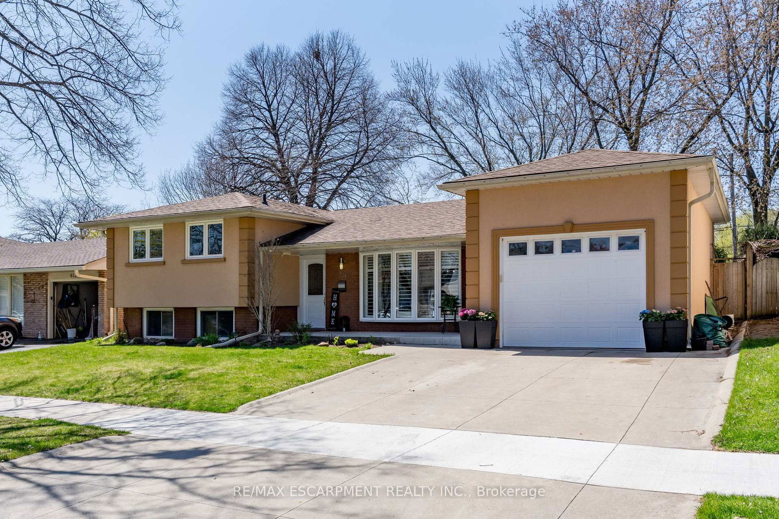 Detached House for sale at 616 Blue Forest Hill, Burlington, Appleby, L7L 4H3 - MLS: W12105570