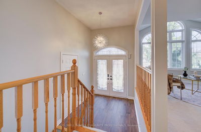 2346 Valleyridge Dr, Oakville - Bronte Creek image-0-4