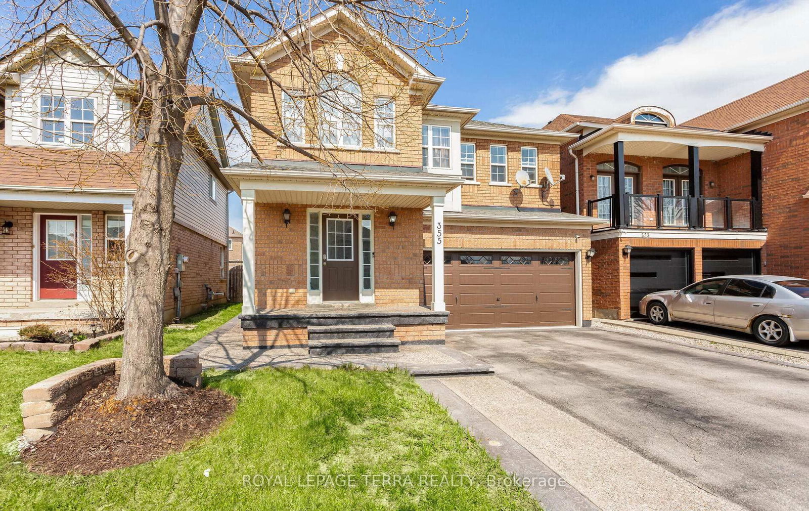Detached House for sale at 355 Edenbrook Hill Drive, Brampton, Fletcher's Meadow, L7A 2N4 - MLS: W12105707