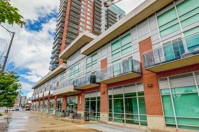 Unit 301 — 215 Queen St, Brampton - Queen Street Corridor
