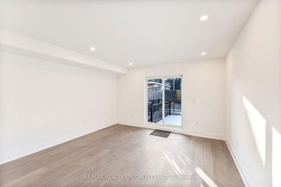 1640 Dufferin St, Toronto - Corso Italia-Davenport image-0-4