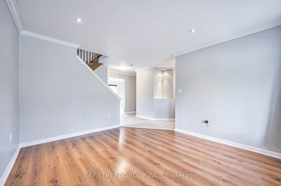 18 Leagrove St, Brampton - Fletcher's Meadow image-0-3