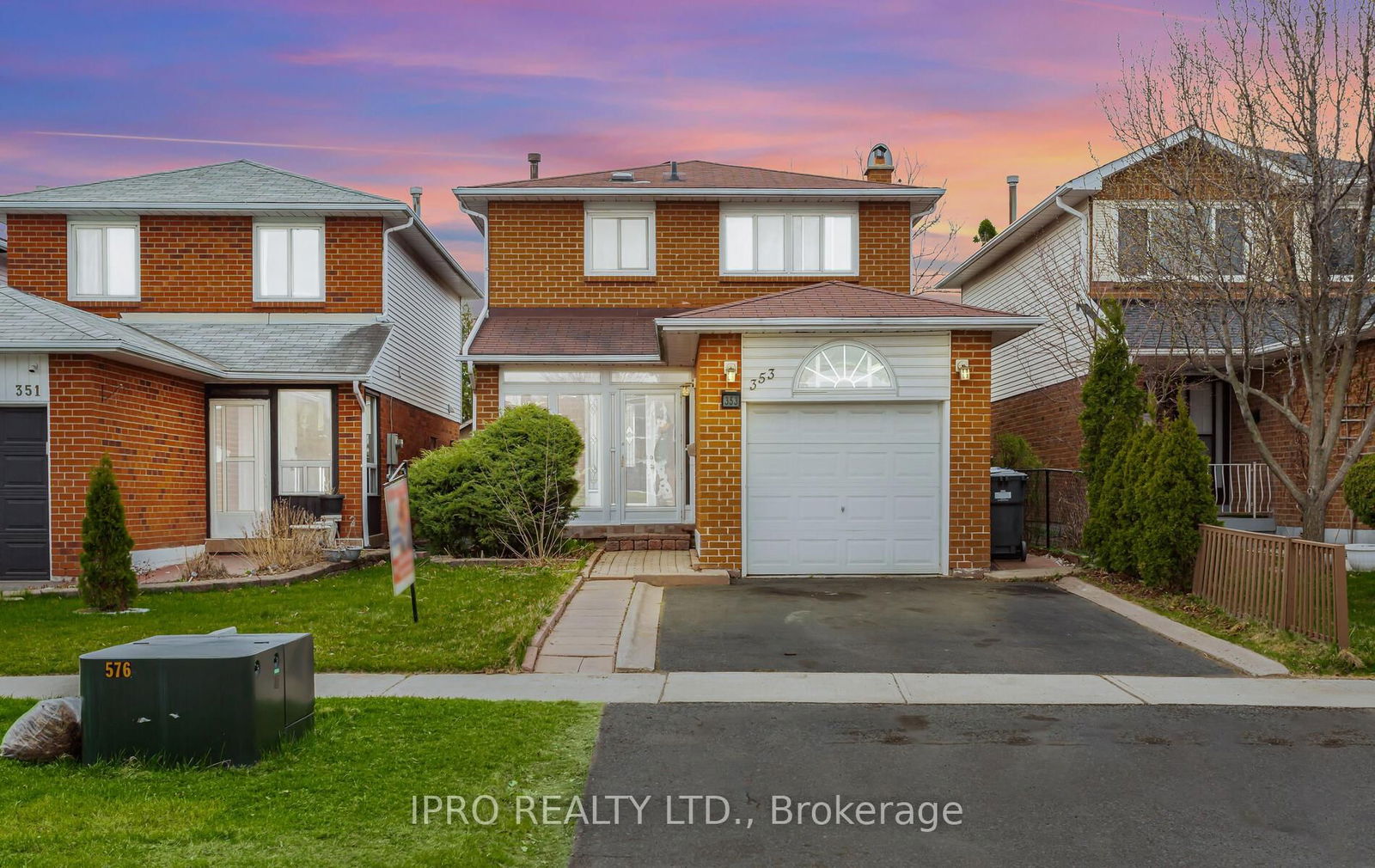 Detached House for sale at 353 Rutherford Road, Brampton, Madoc, L6V 3V9 - MLS: W12106199