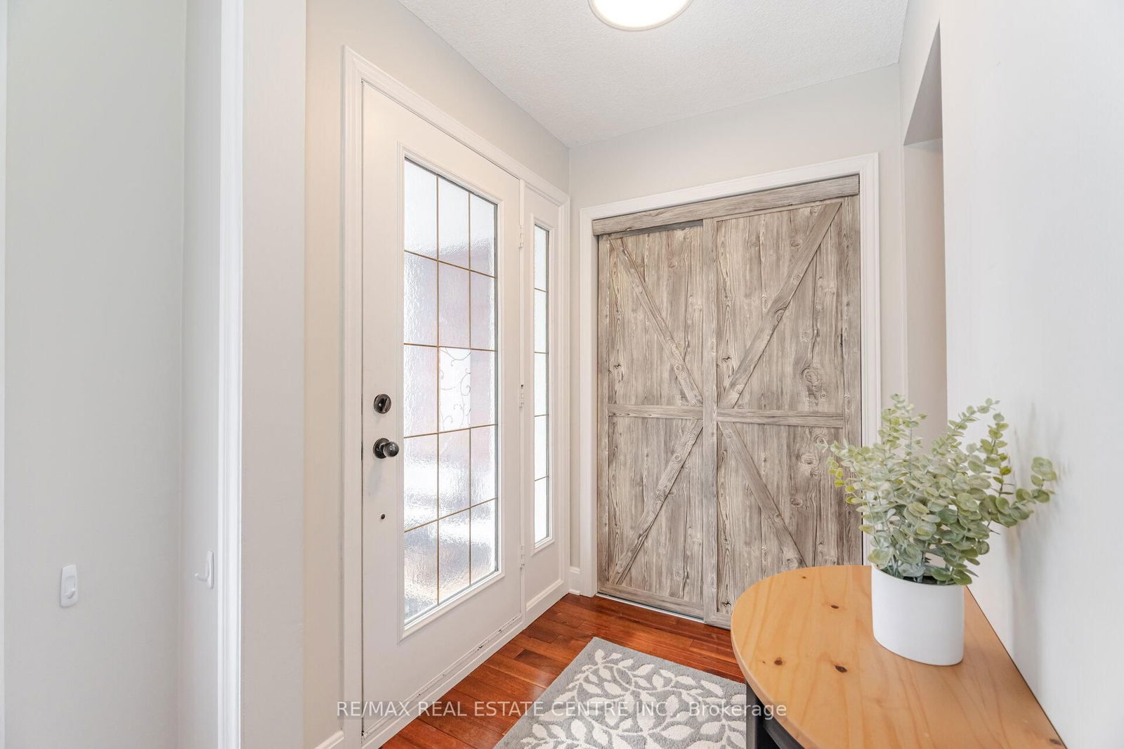 Semi-Detached House for sale at 55 Mallard Crescent, Brampton, Central Park, L6S 2T7 - MLS: W12106350
